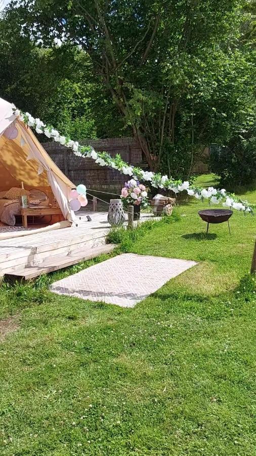 Hopgarden Glamping - Luxury 6M Bell Tent Wadhurst Εξωτερικό φωτογραφία